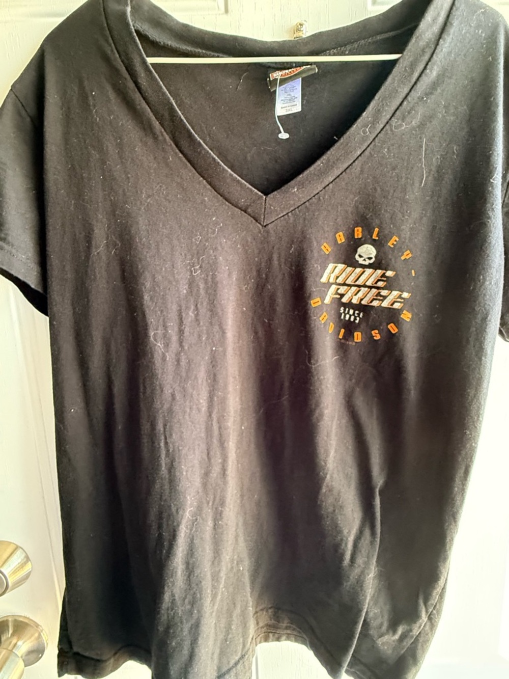 Harley Davidson Winterville NC Women’s Double-Sided Logo V Neck Tee 3X Slim Fit